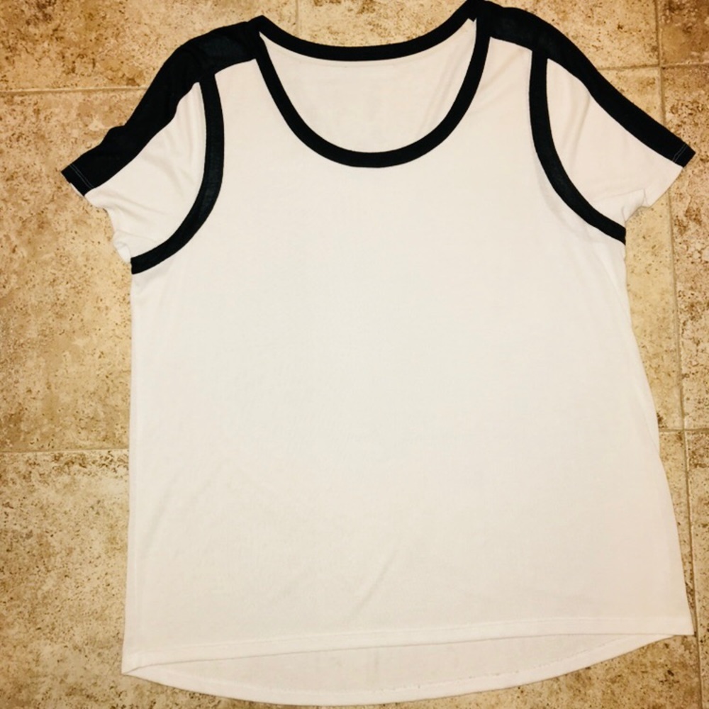 White T Shirt No Brand